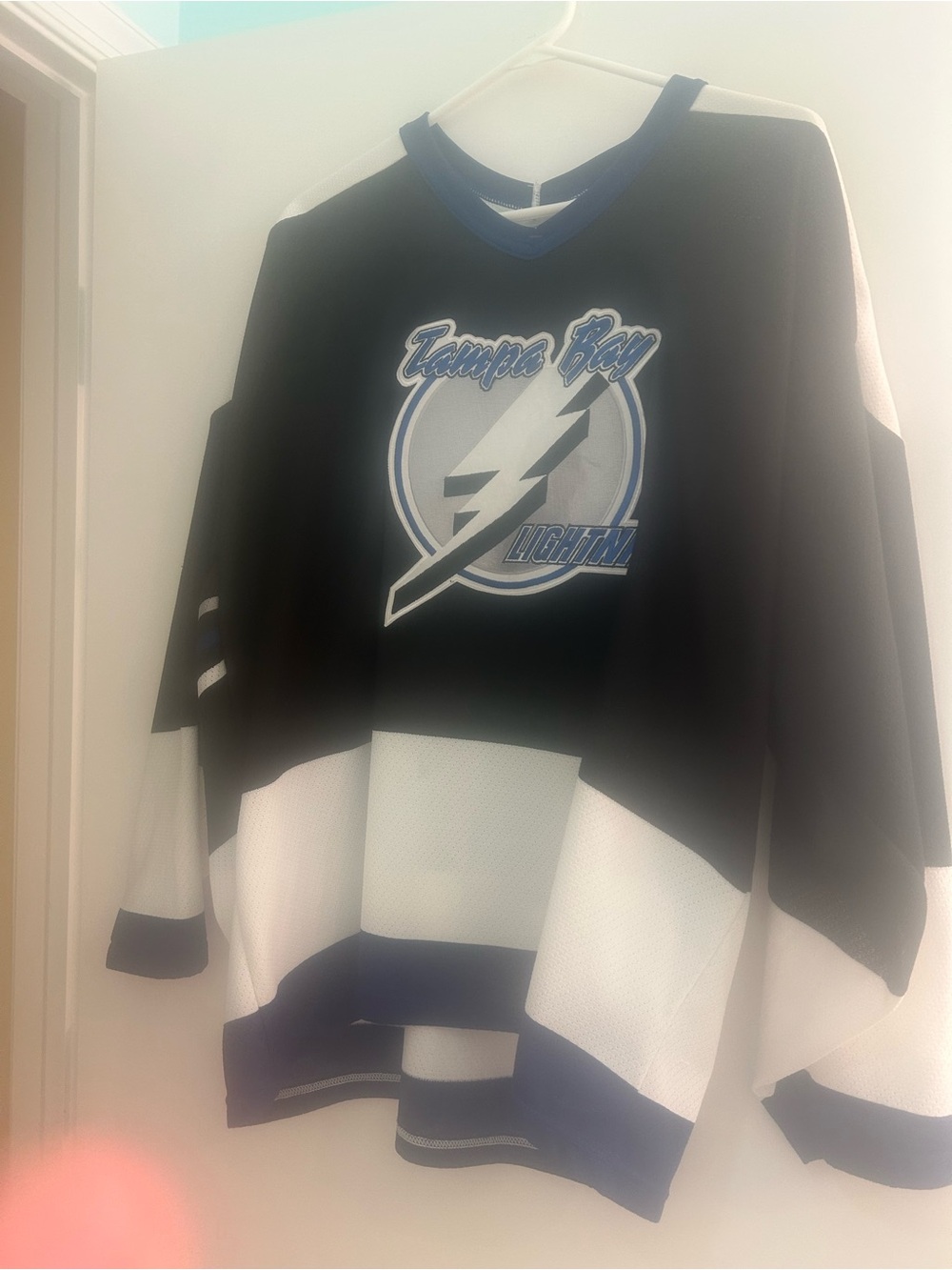 Original Tampa Bay Lightning Hockey Jersey made by CCM/Maska